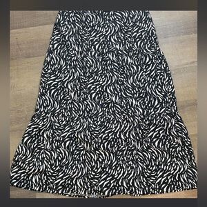 Nine West Black and White Abstract Maxi Skirt